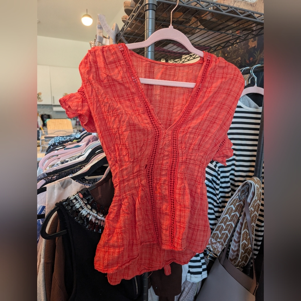 Women's Coral Plaid Textured Peplum Blouse Short Sleeve Tie Waist V Neck